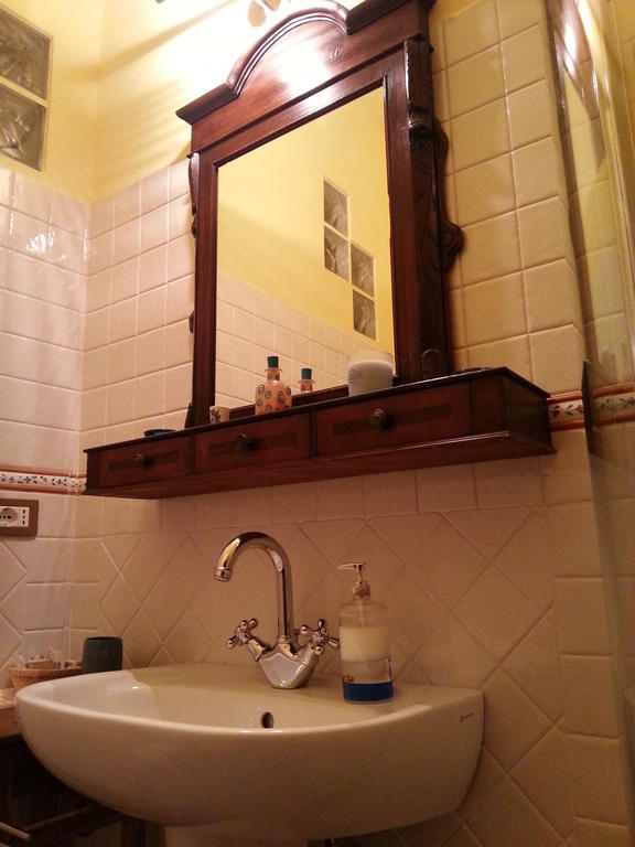 Gli Aceri B&B アルコラ 部屋 写真